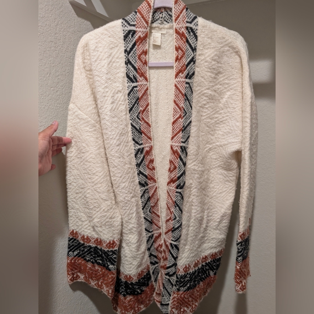 H&M Cream Cardigan with Rust and Black Geometric Trim
